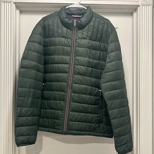 Tommy Hilfiger - Down Packable Puffer Jacket, EUC, Size XL